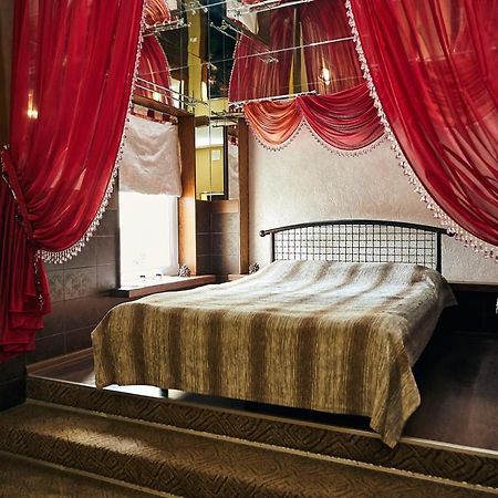 Апартаменти Mirrors Вінниця Екстер'єр фото